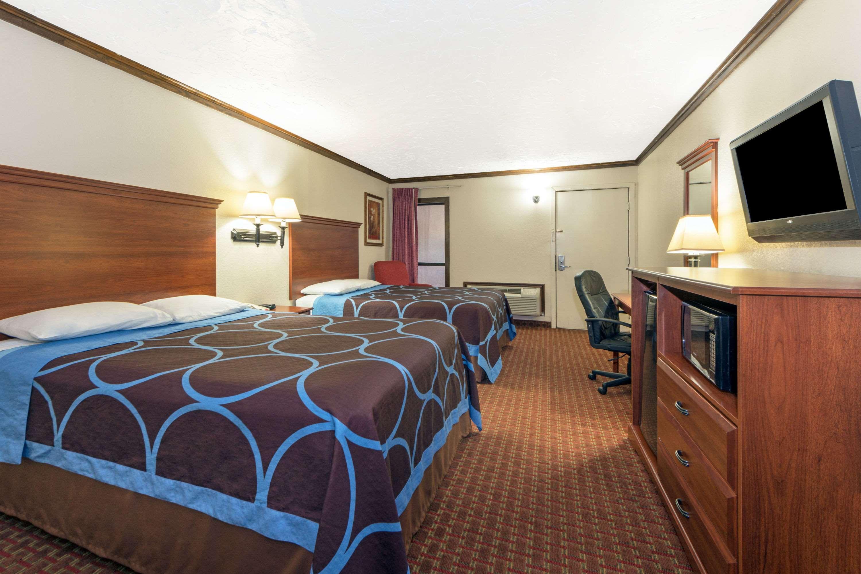 Hotel Super 8 By Wyndham Enid Exteriér fotografie